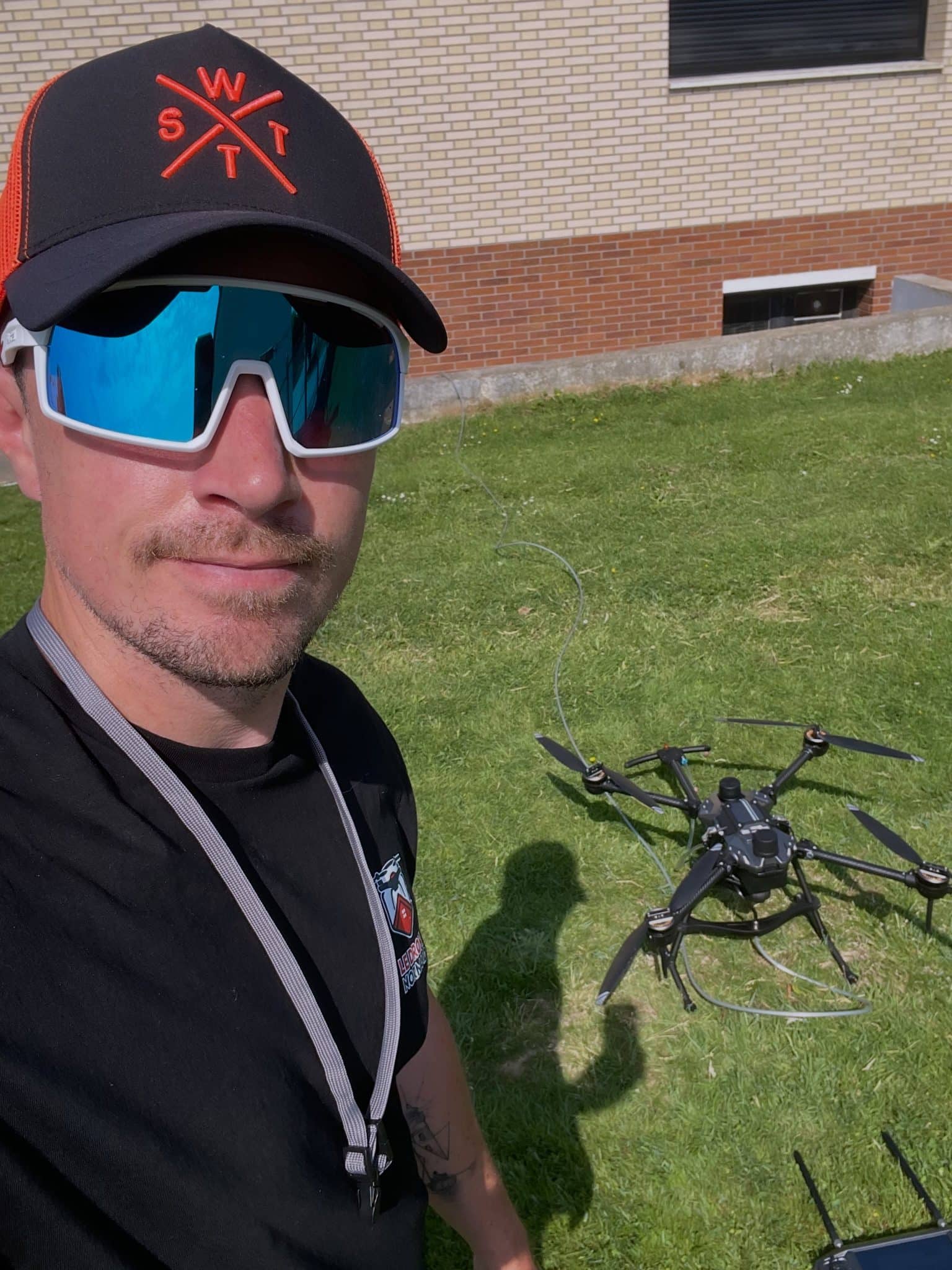 Morgan Gloaguen, fondateur du Drone Normand, télépilote certifié DGAC