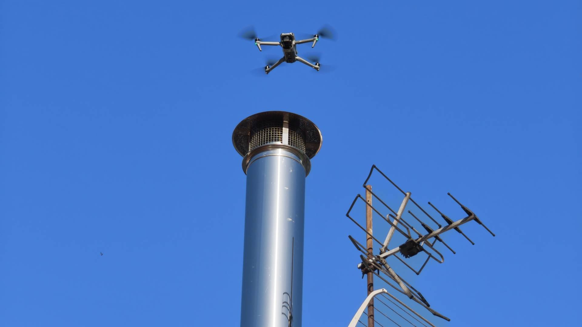 Inspection de toiture par drone à Rouen : détecter les problèmes avant qu’ils ne s’aggravent